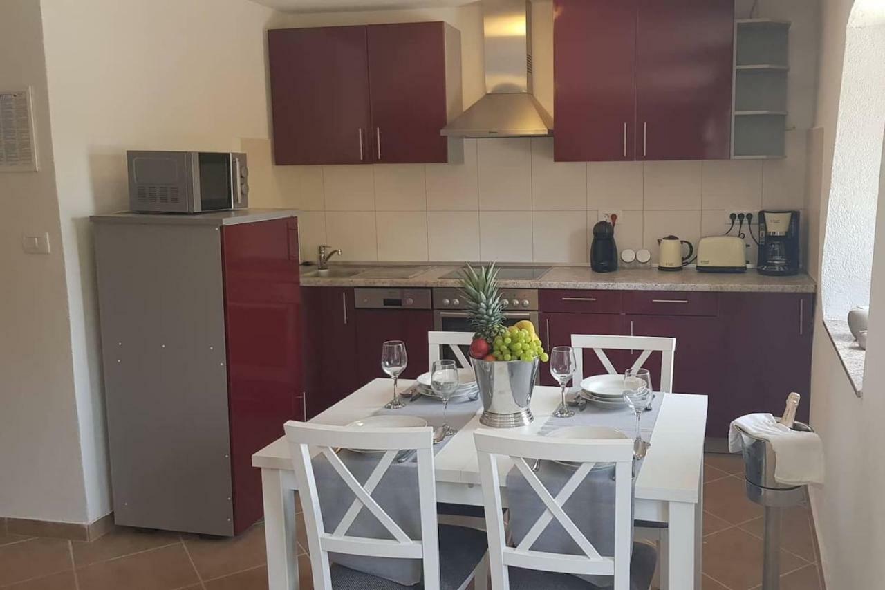 Casa Ferata - Holiday Home Vižinada Kültér fotó