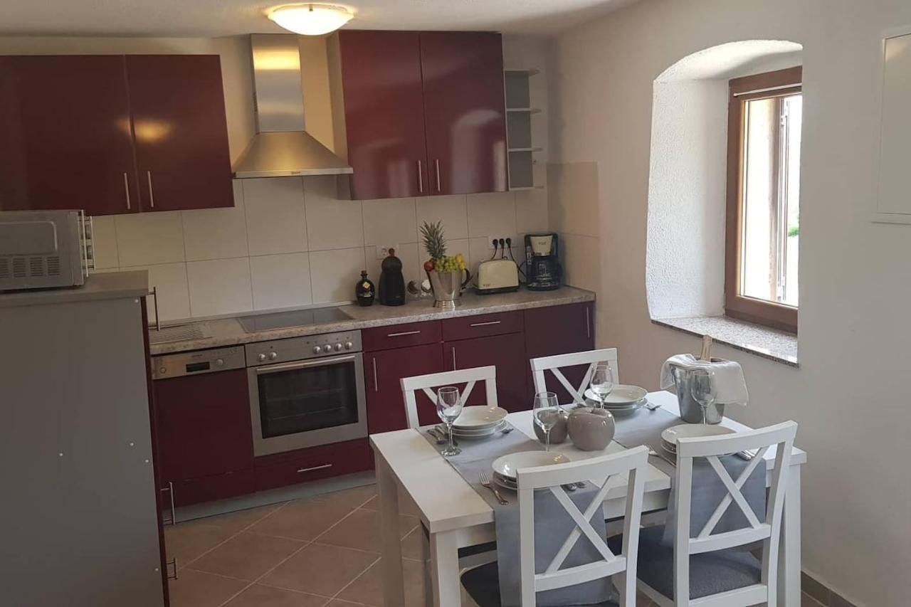 Casa Ferata - Holiday Home Vižinada Kültér fotó